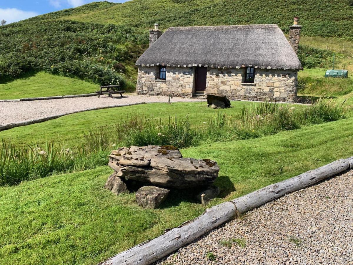 Tigh Mairi At Mary'S Thatched Cottages Elgol 외부 사진